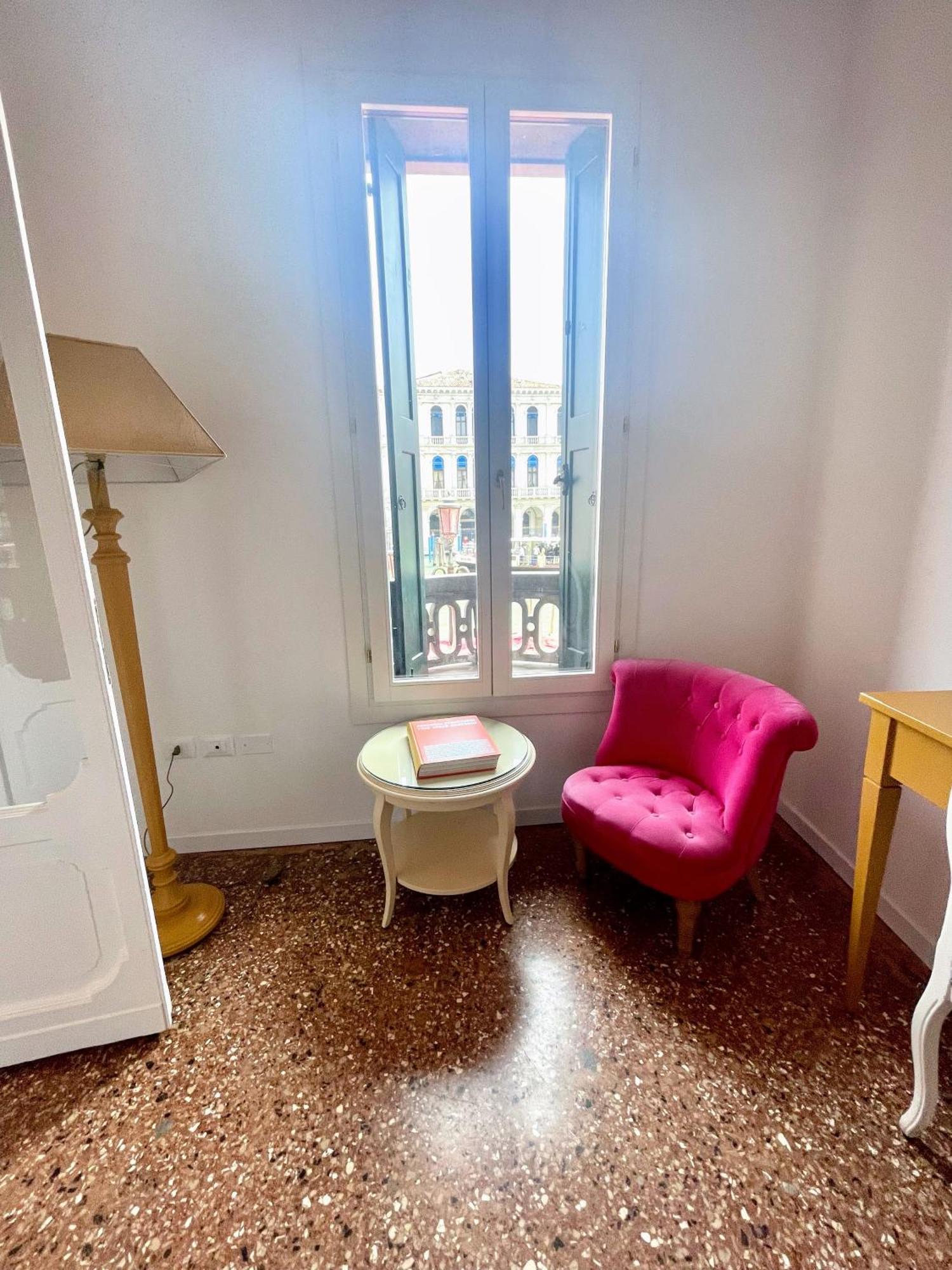 Royal Rialto Apartment - Grand Canal View Venedig Exterior foto